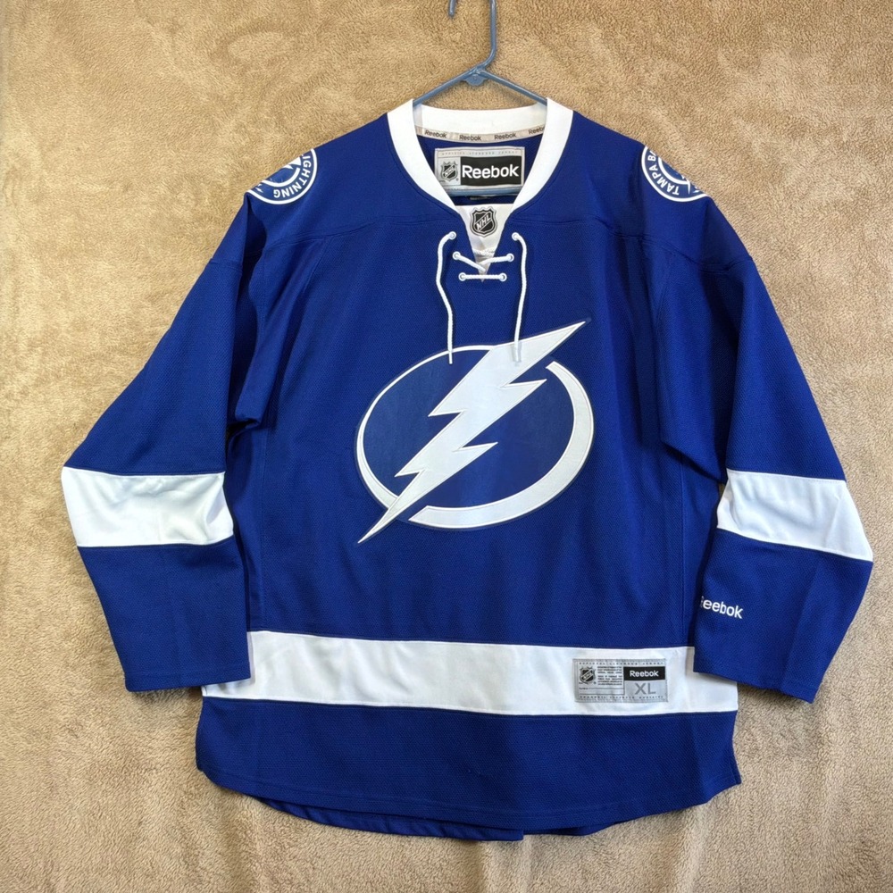 Reebok NHL Tampa Bay Lightning Hockey Jersey Mens XL Blue White Lace Up Crest